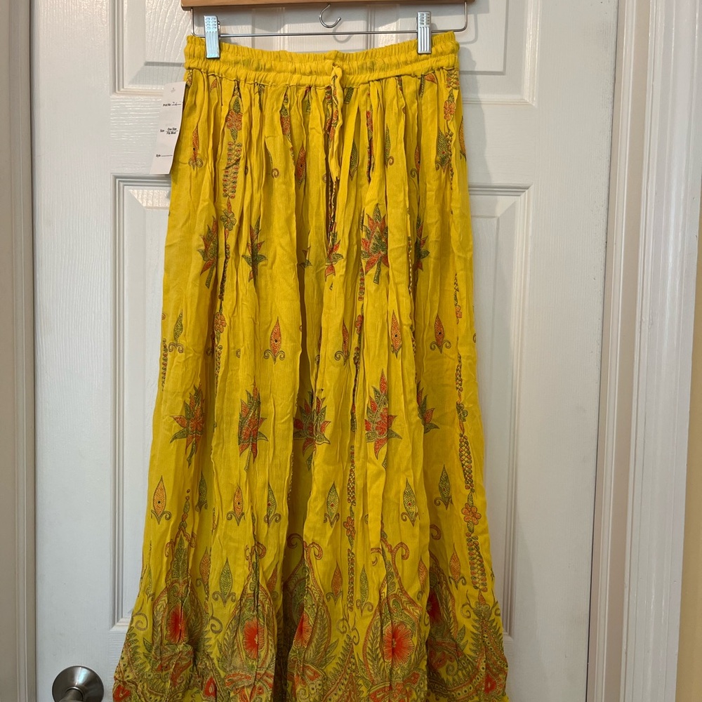 Flowy Vibrant Yellow Skirt - Casual Boho Comfort